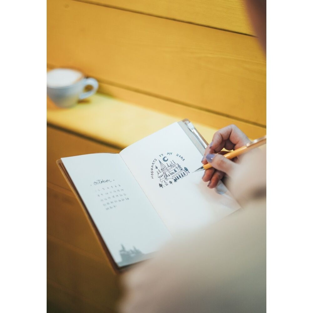 Hufflepuff Travel Notebook, 80 sidor, perfekt för fans