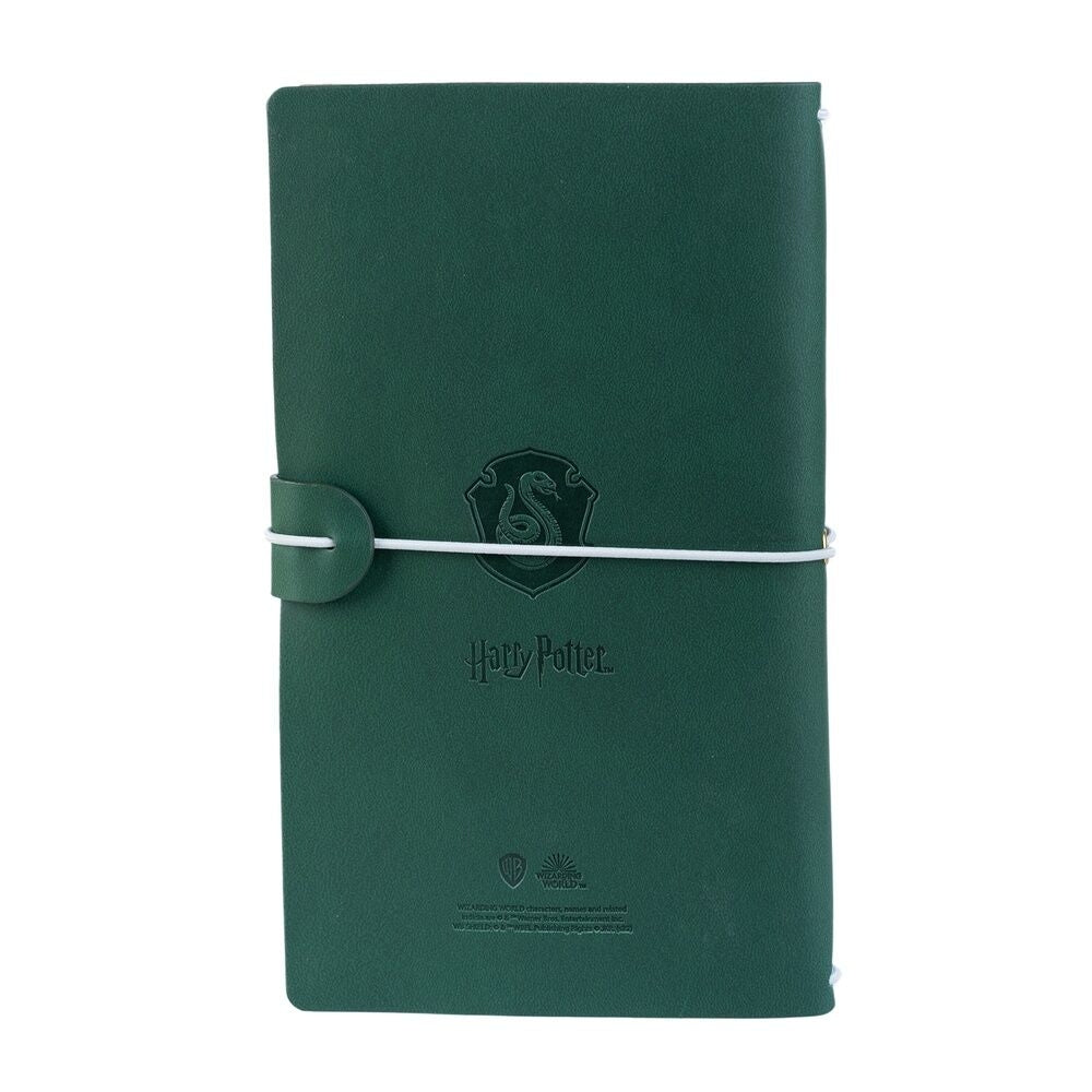 Slytherin Travel Notebook med fodrade sidor och bokmärke