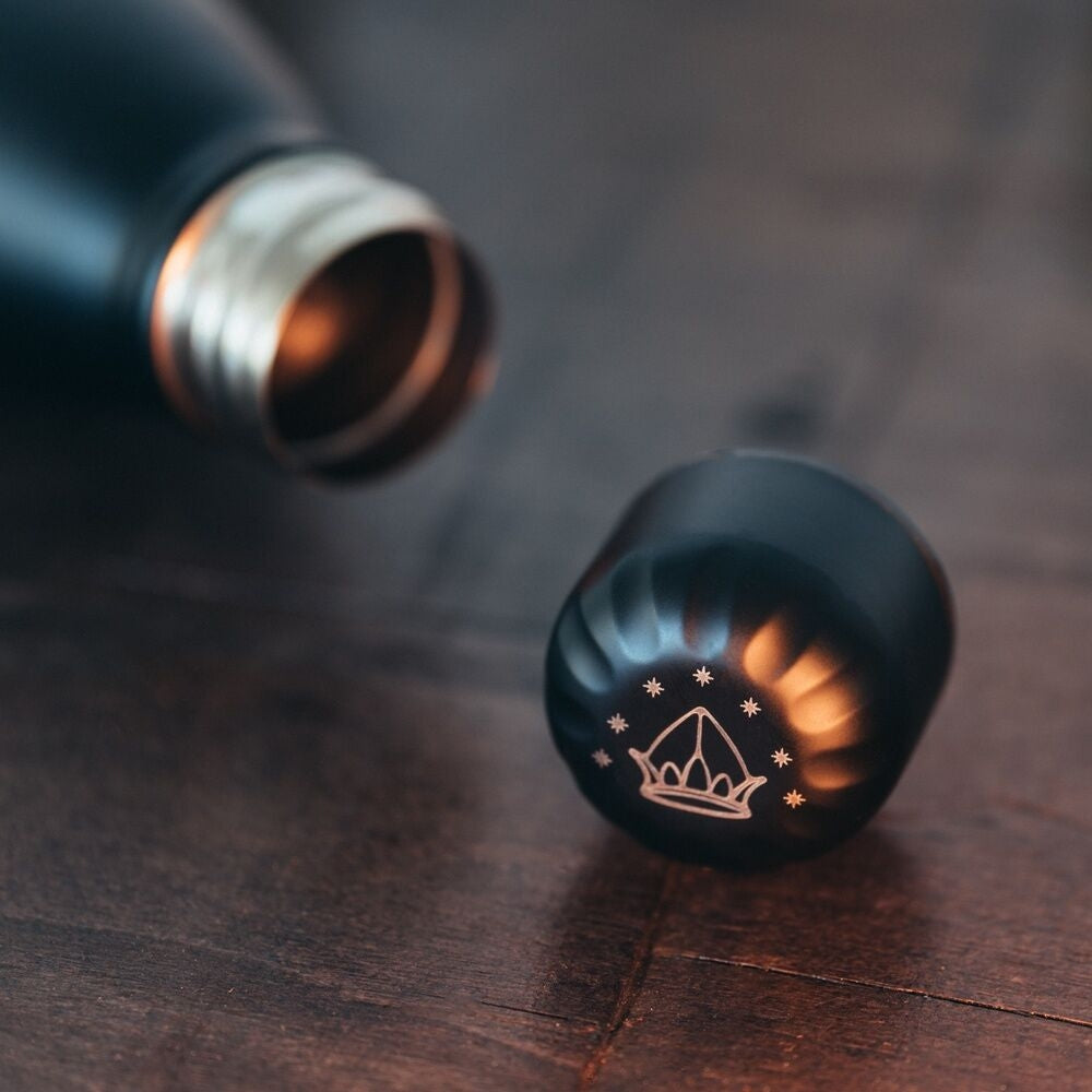 Termofärgad flaska i rostfritt stål, 750 ml kapacitet