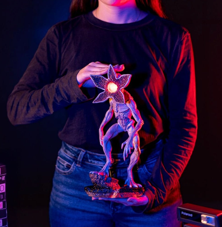 Demogorgon-lampa med LED-ljus och justerbar ljusstyrka