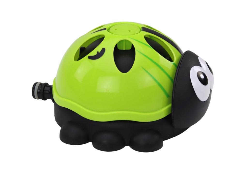 Green Ladybug Sprinkler: Morsom vannfontene for barn