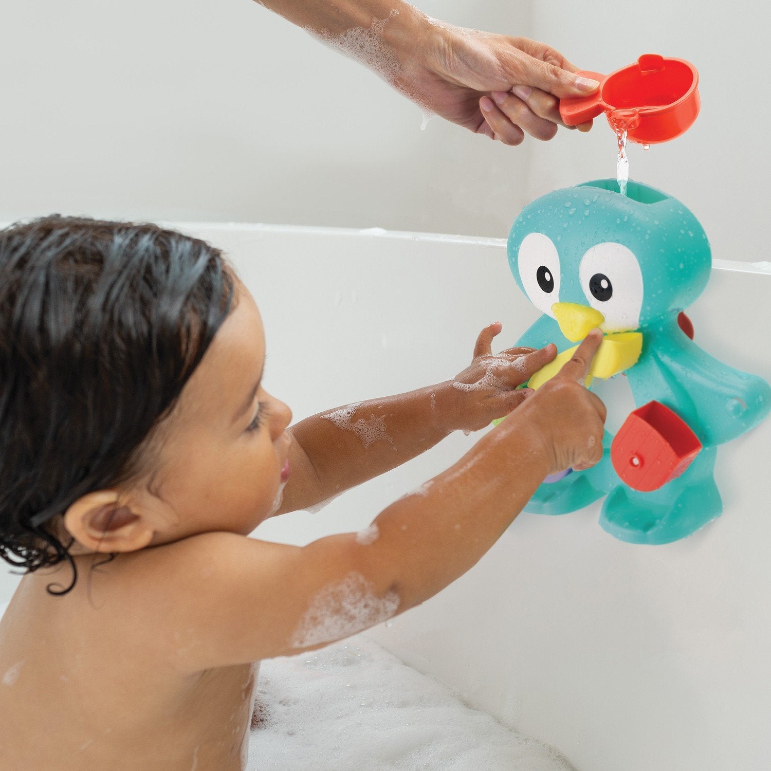 Infantino Lekset Badkar A Penguin Bath Time