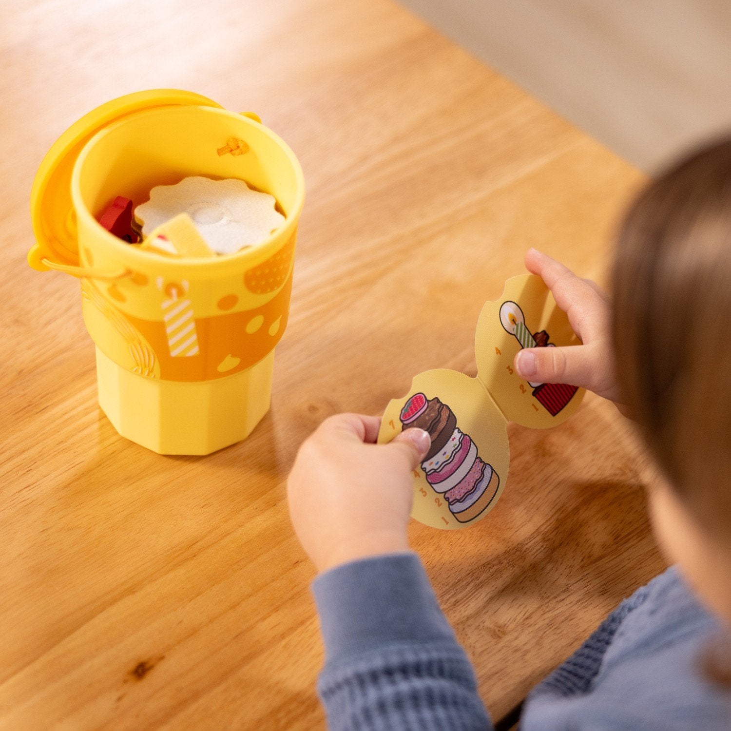 Melissa & Doug Play To Go Cake & Cookies Play Set