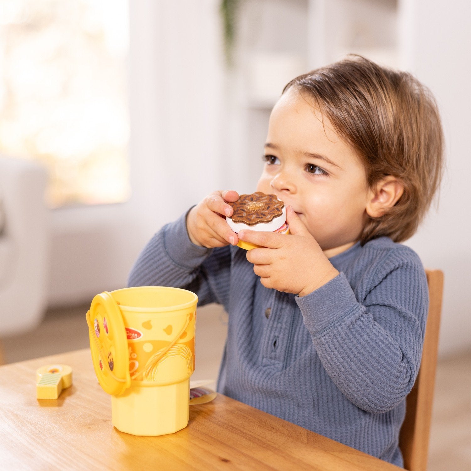 Melissa &amp; Doug Play To Go Cake &amp; Cookies Play Set