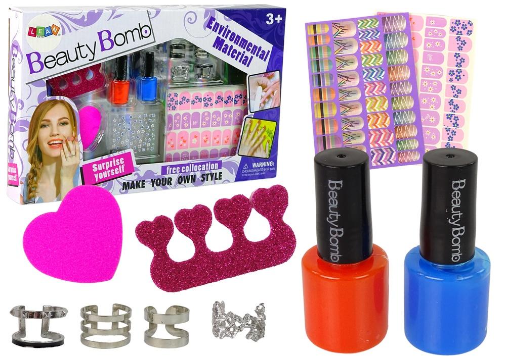 Nail Art Kit for barn: Lakker, glitterklistremerker og ringer