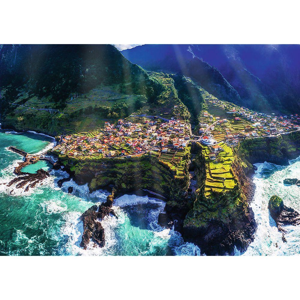 Trefl Premium Plus Puzzle Madeira Island, Portugal, 1000 stk