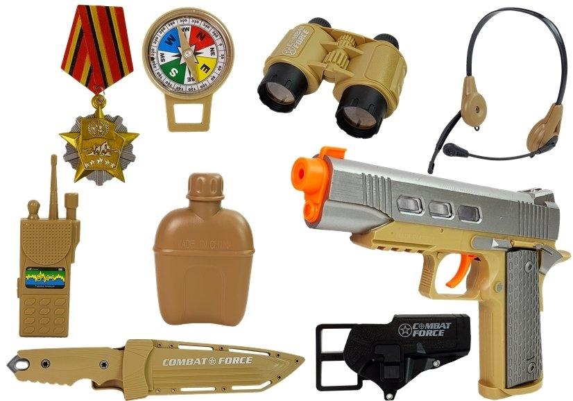 Ultimate Army Kit: pistol, kniv, kikare, radio och mer!